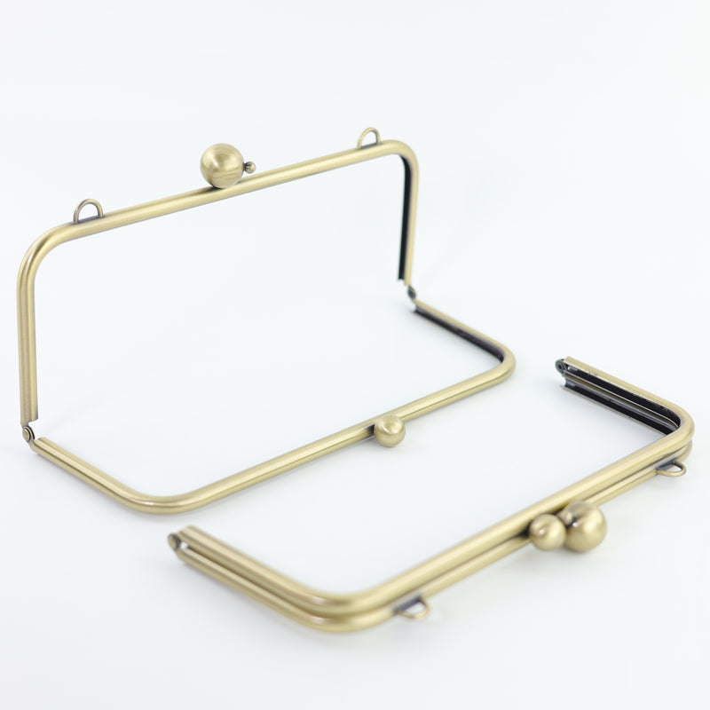 10 x 4 inch Antique Brass Clutch Frame with Chain Loops | SUPPLY4BAG