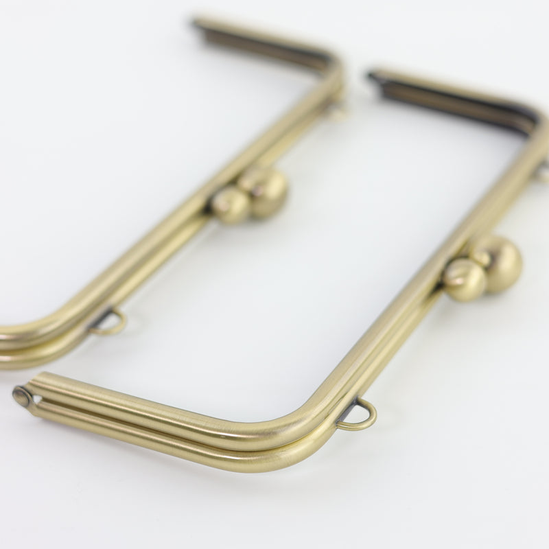 10 x 4 inch Antique Brass Clutch Frame with Chain Loops | SUPPLY4BAG