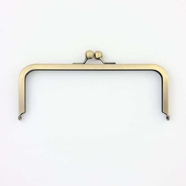 8 x 2.5 inch Kisslock Ball Clasp Silver Purse Frame with Chain Loops | Metallic  purse, Silver purses, Metallic bag